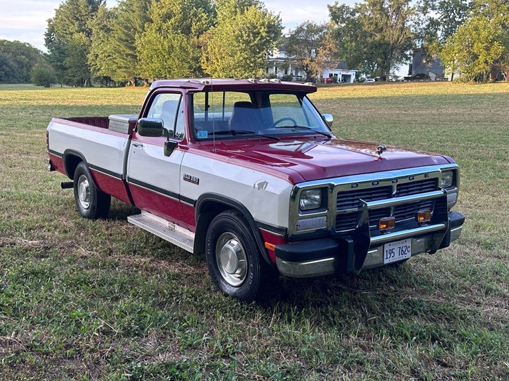 1991-dodge-d250-image-30