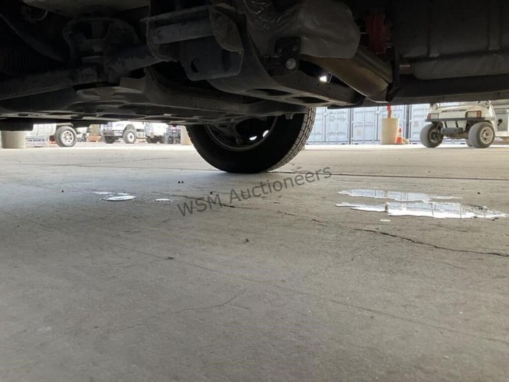 2022-ford-transit-image-32