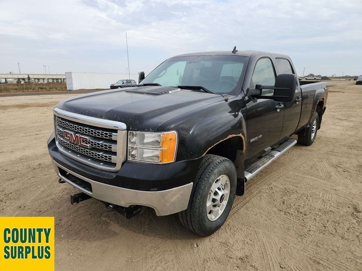 2013-gmc-sierra-2500hd-image-1