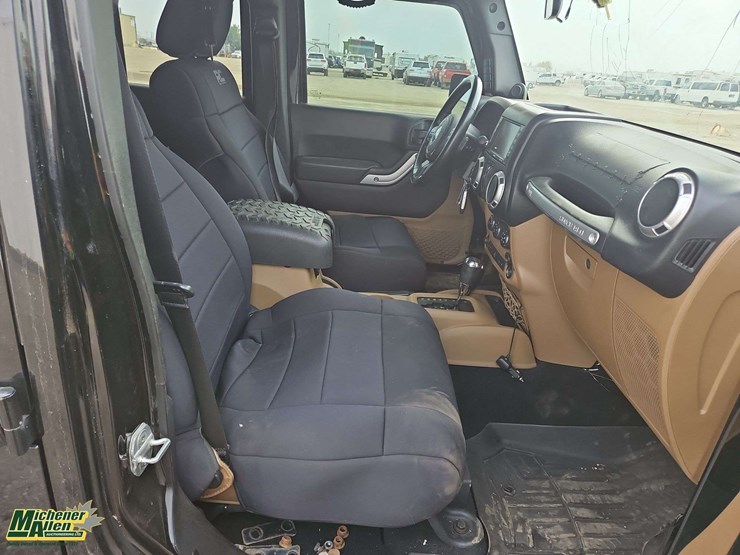 2011-jeep-wrangler-image-20
