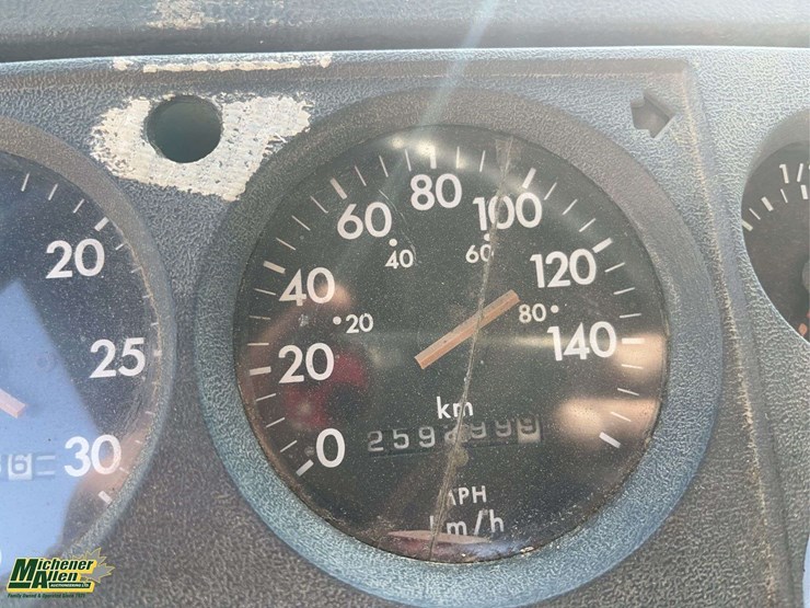 1995-freightliner-fl70-image-20