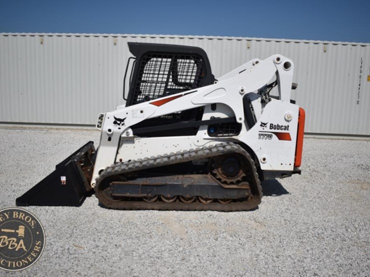 2019-bobcat-t770-image-8