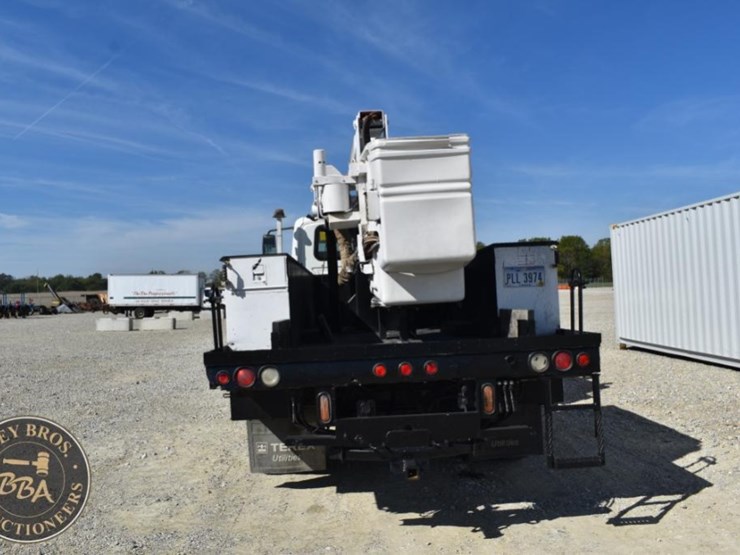 2012-international-durastar-4300-image-14