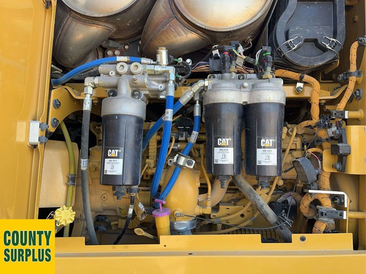 caterpillar-160m3-awd-image-18