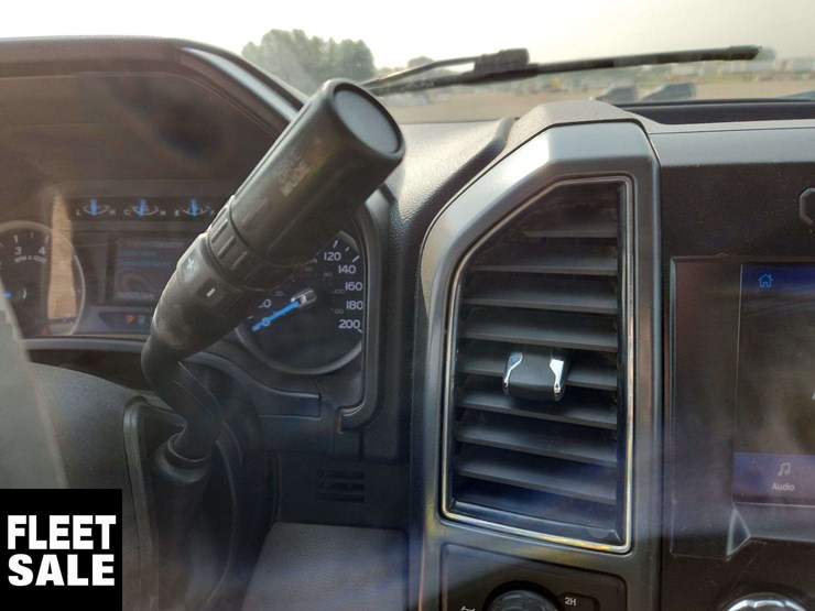 2021-ford-f250-image-11