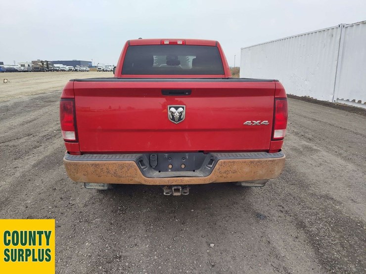2015-ram-tradesman-image-6