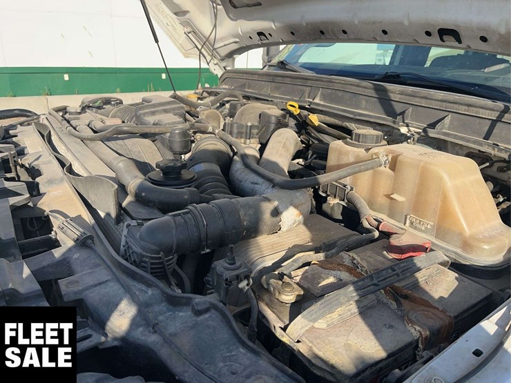 2012-ford-f550-image-19