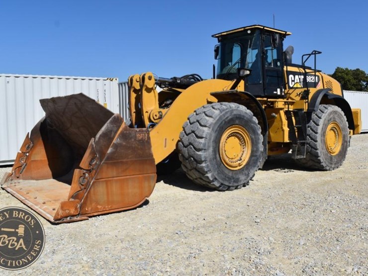 2016-caterpillar-982m-image-23