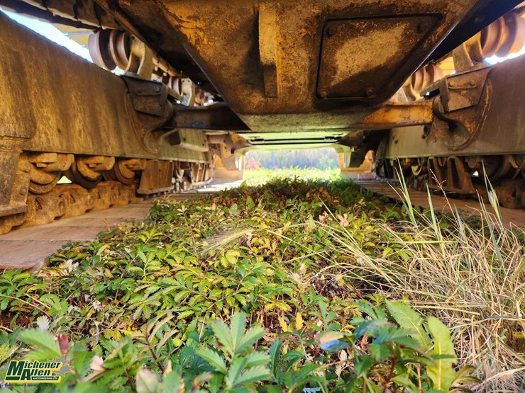 2015-komatsu-d65px-image-33