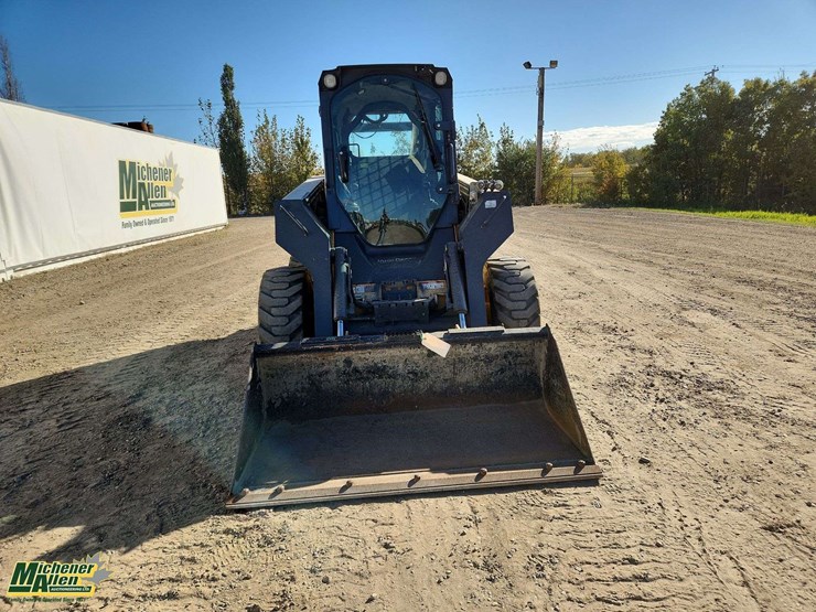 deere-326e-image-19