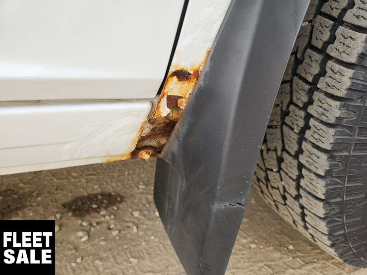 2011-ram-2500-st-image-40