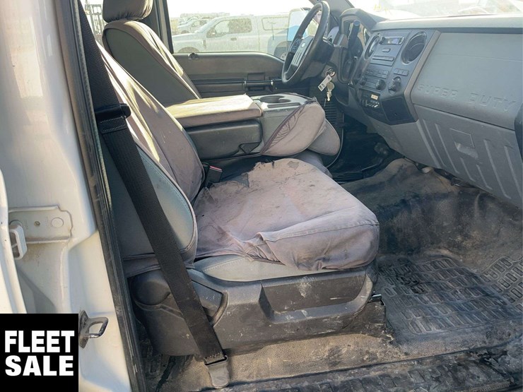2012-ford-f550-image-16