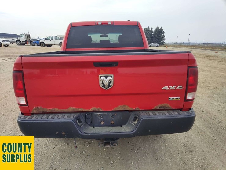 2012-ram-tradesman-image-27