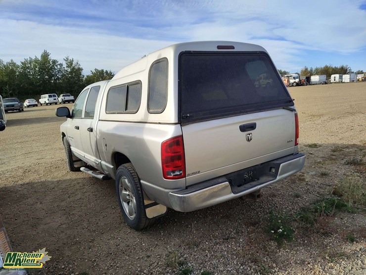 2005-dodge-ram-1500-image-3