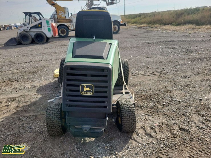 john-deere-f725-image-7