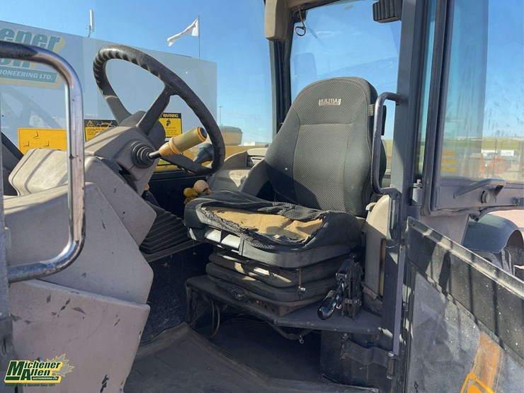 2001-jcb-530-image-11