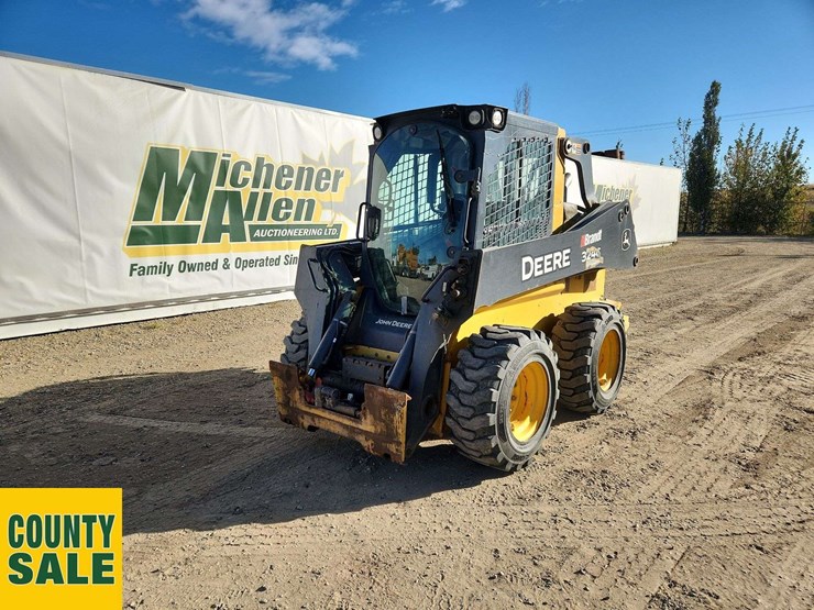 deere-324g-image-1