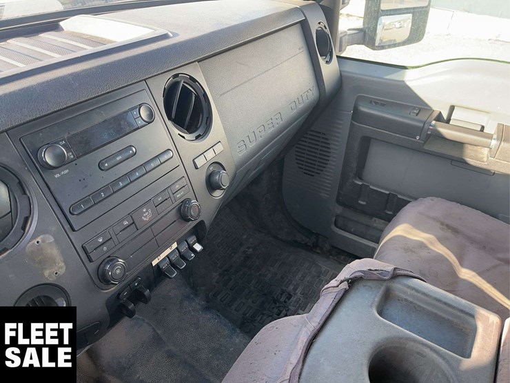2012-ford-f550-image-13