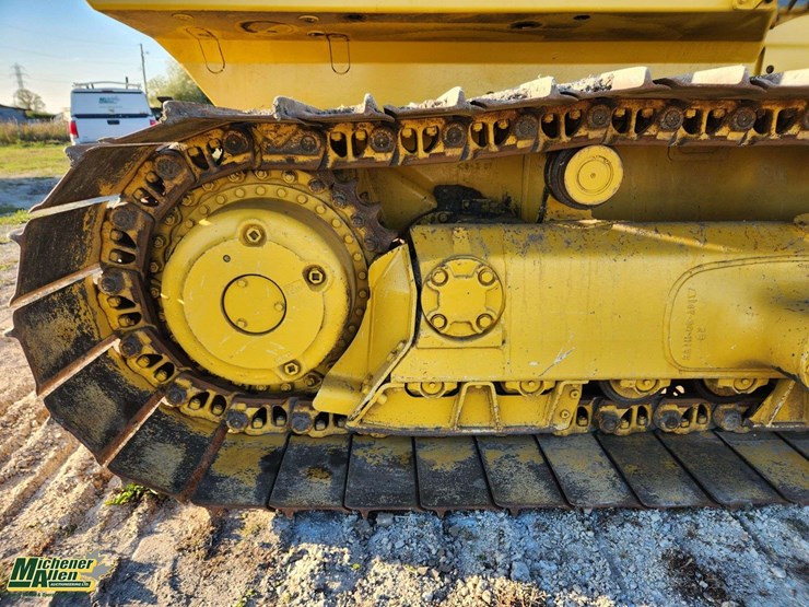 2015-komatsu-d65px-image-29