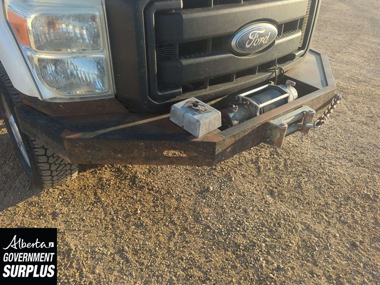 2011-ford-f250-image-35