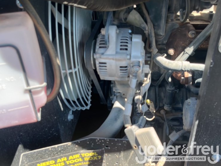 2023-sullair-185-cfm-image-15