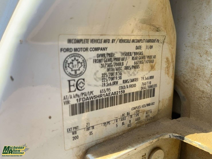 2010-ford-f550-image-20