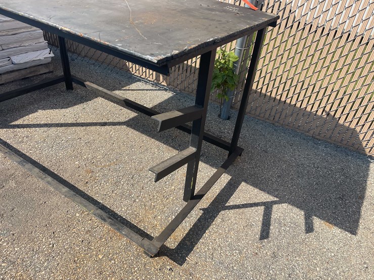 #3005-•-heavy-duty-welding-bench-(o8)-image-1