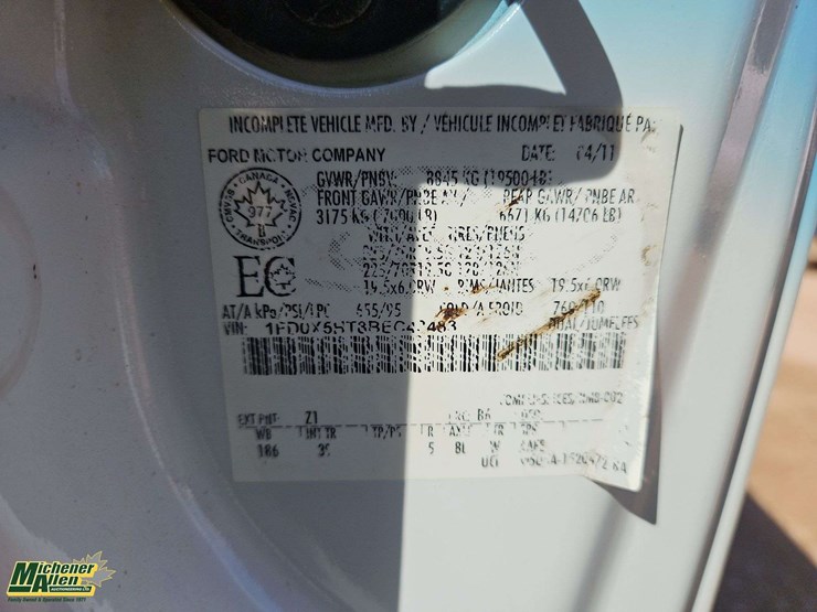 2011-ford-f550-image-8