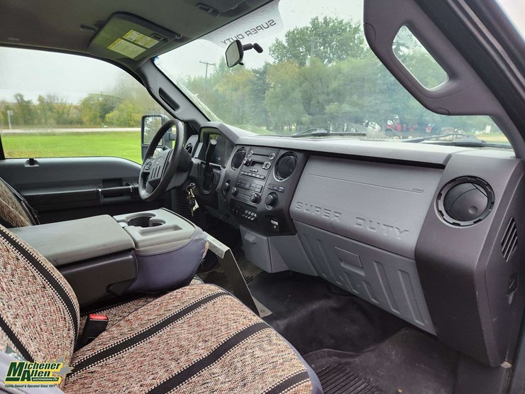 2016-ford-f350-image-18