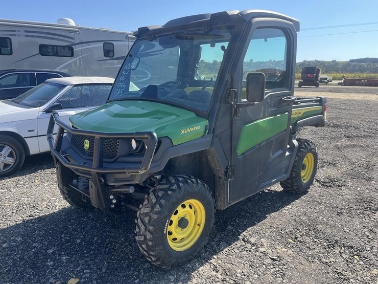 john-deere-gator-image-1