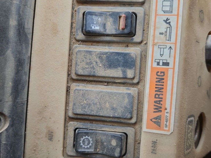 2007-caterpillar-140h-image-20