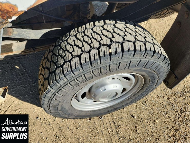 2011-ford-f350-image-31