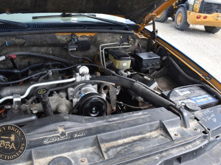 2000-chevrolet-3500-image-44