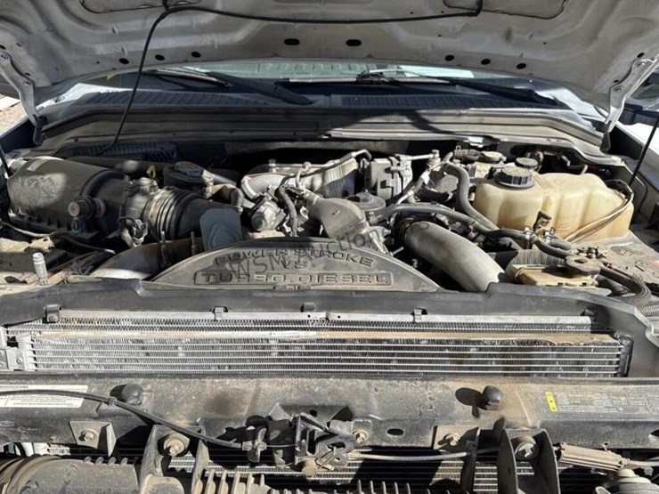 2008-ford-f550-image-16