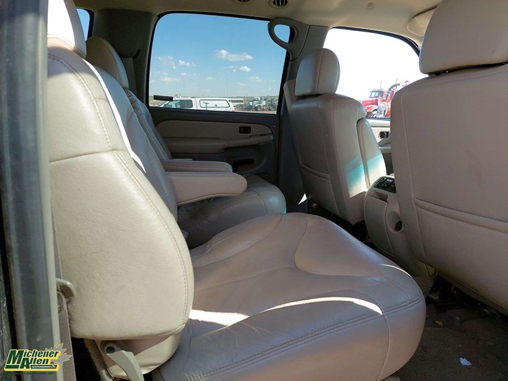 2000-gmc-yukon-xl-image-14