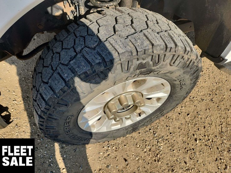 2020-ford-f350-image-30