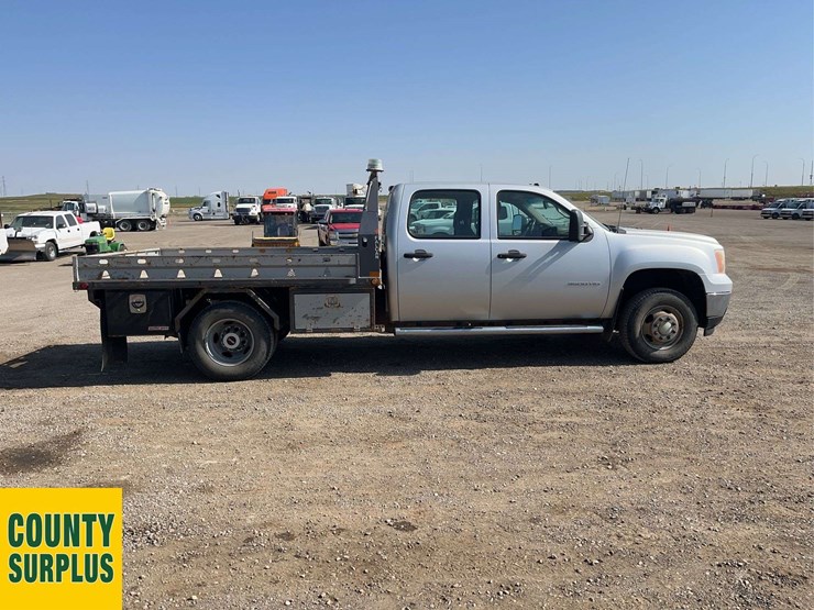 2013-gmc-sierra-3500hd-image-5