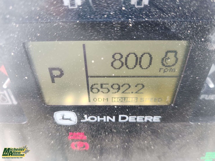2006-deere-770d-image-12