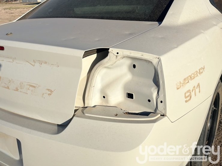 2008-dodge-charger-image-33
