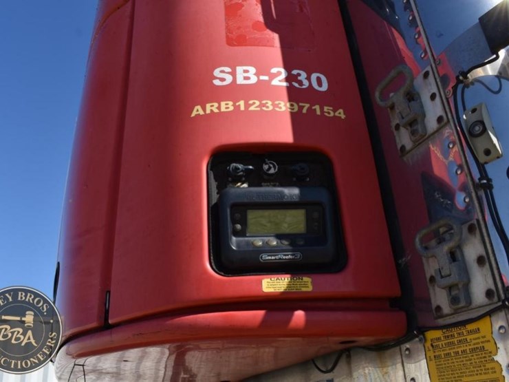 2013-utility-3000r-image-34