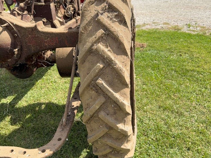 farmall-f-20-image-20
