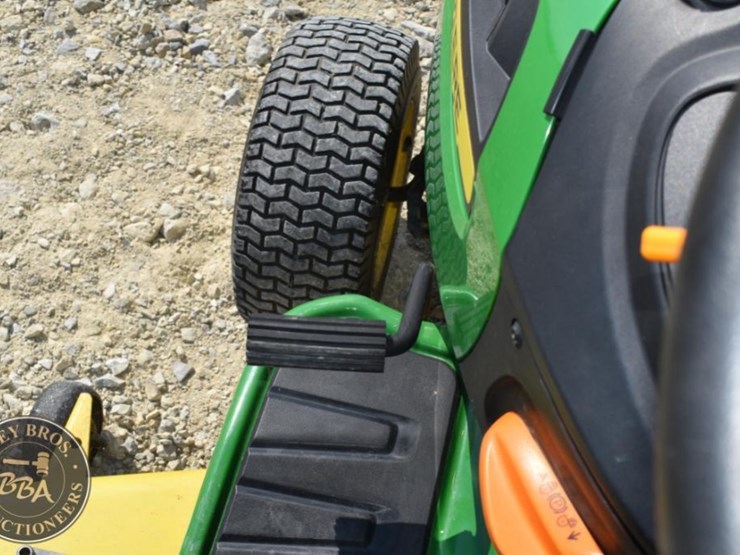 john-deere-e180-image-14