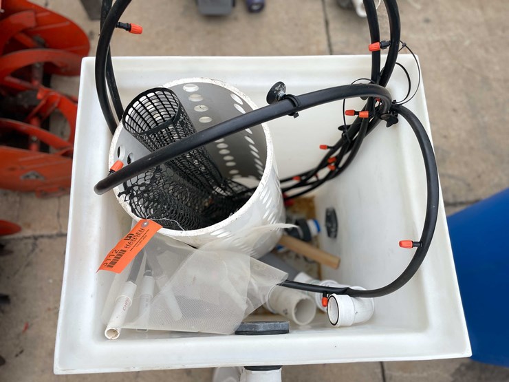 #3112-•-sump-tank-with-parts-(o3)-image-1
