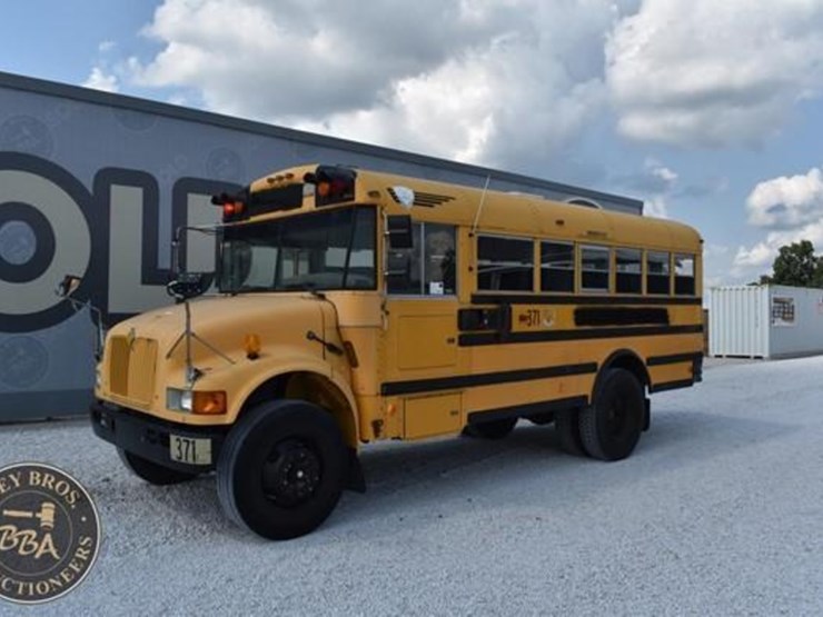 2003-ic-bus-3000ic-37998-image-1