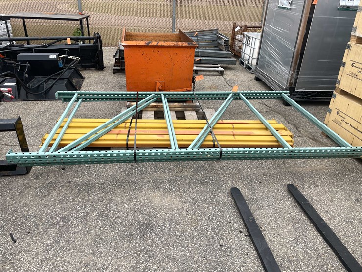#3074-•-teardrop-pallet-racking-(o8)-image-7