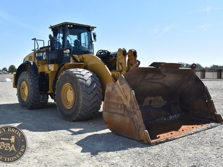 2014-caterpillar-982m-image-8