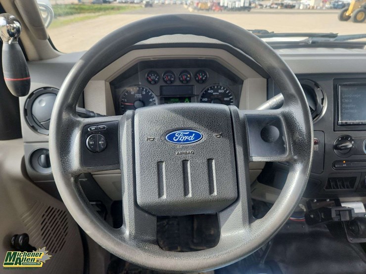 2008-ford-f550-image-15