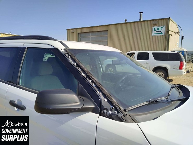 2017-ford-explorer-image-39