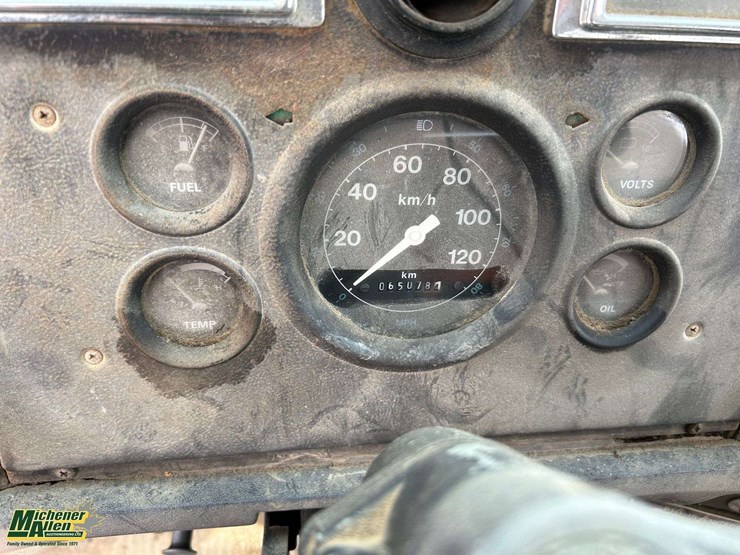 1994-ford-ln8000-image-8