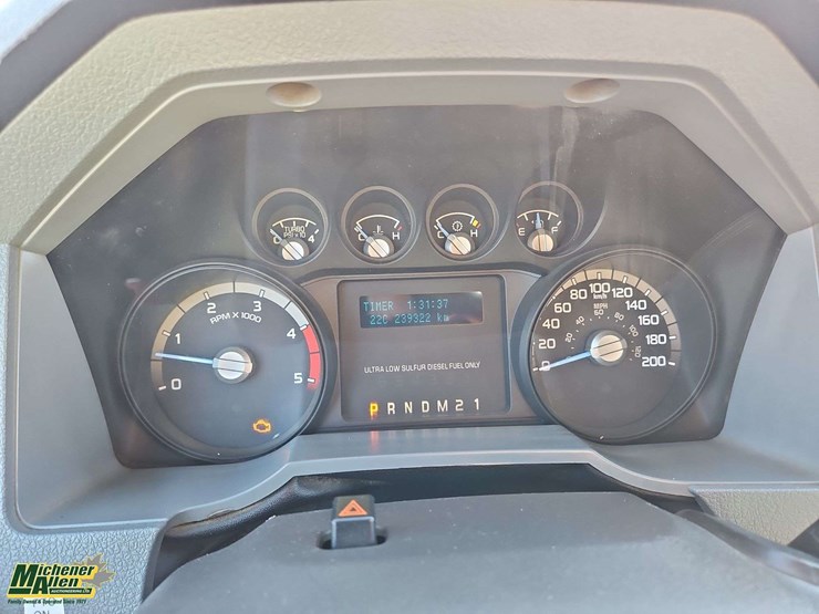 2011-ford-f550-image-10